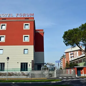 3* Hotel Forum